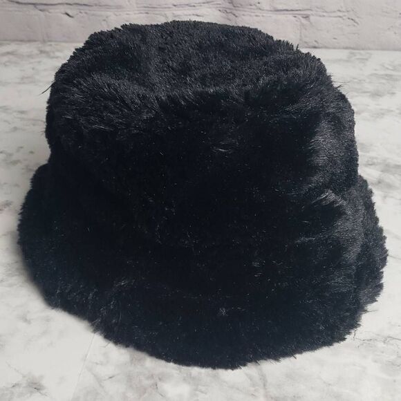 Aris Black Fur Hat main image 6